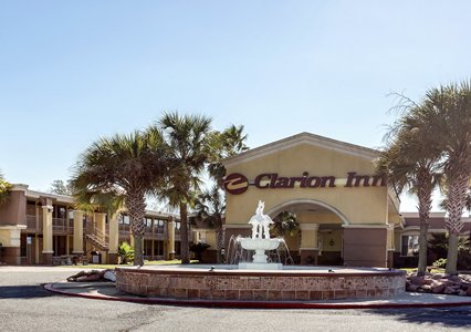 Pet Friendly Clarion Inn in Baton Rouge, Louisiana