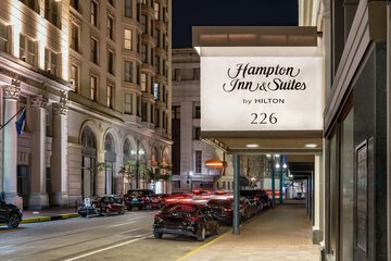 Pet Friendly Hampton Inn & Suites New Orleans Downtown (French Qtr Area) in New Orleans, Louisiana