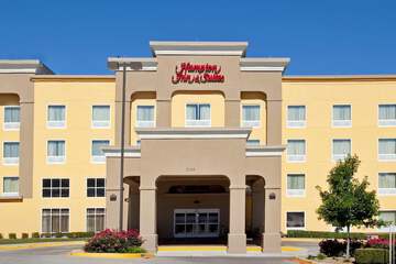 Pet Friendly Hampton Inn & Suites Fort Worth West I 30 in Fort Worth, Texas