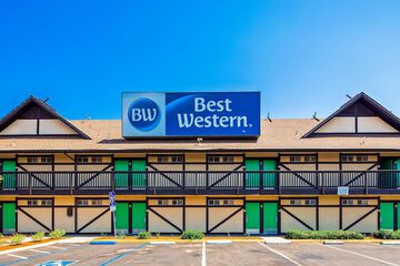 Pet Friendly Best Western Andersen's Inn in Santa Nella, California