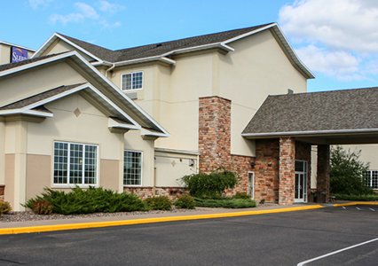 Pet Friendly Sleep Inn & Suites Conference Center in Eau Claire, Wisconsin