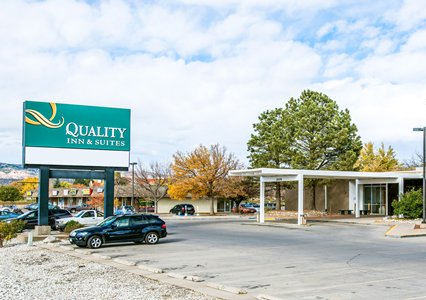 Pet Friendly Quality Inn & Suites in Canon City, Colorado