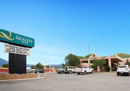 Pet Friendly Quality Inn in Taos, New Mexico
