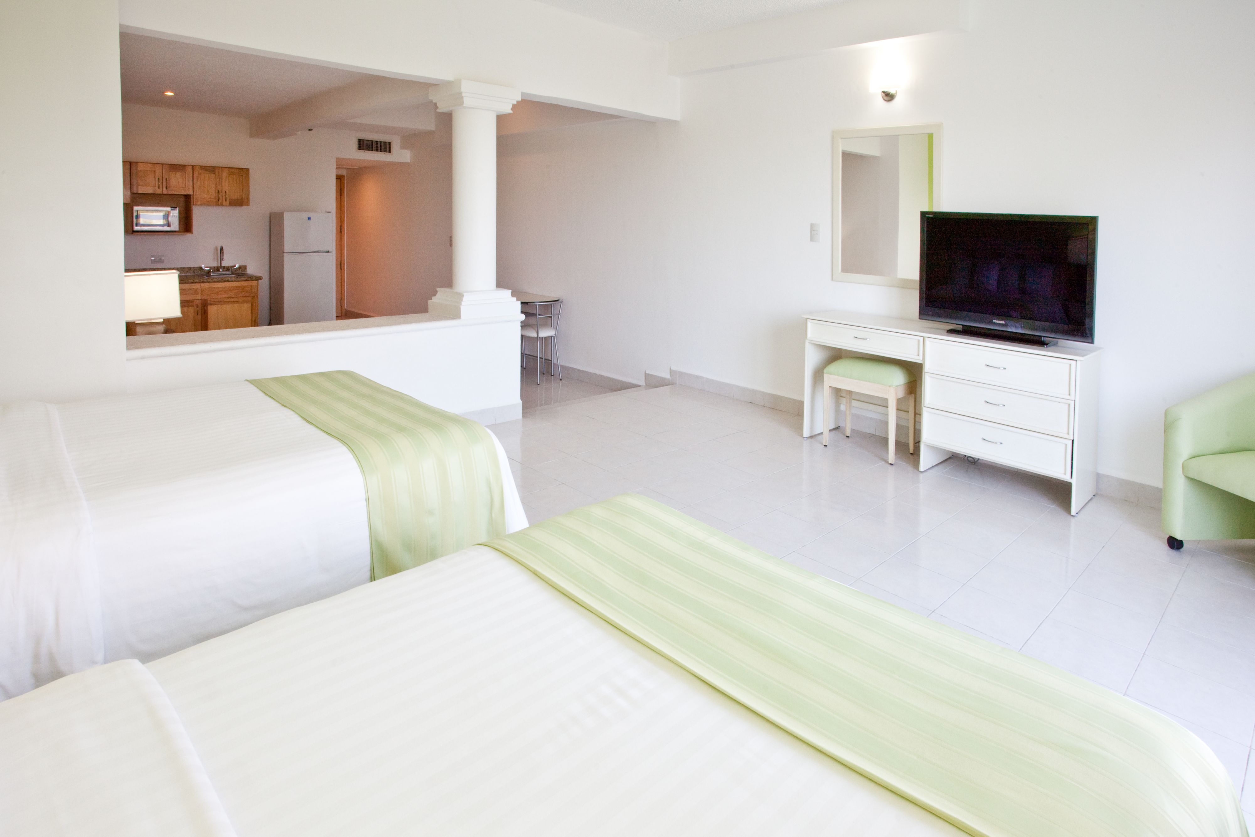 Pet Friendly Holiday Inn Cancun Arenas in Cancun, Mexico