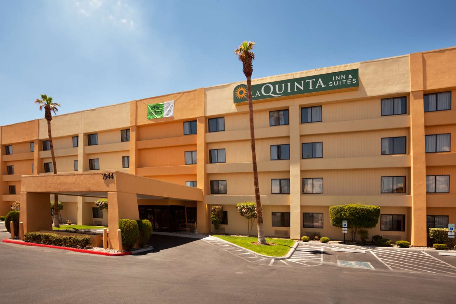 Pet Friendly La Quinta Inn & Suites El Paso East in El Paso, Texas