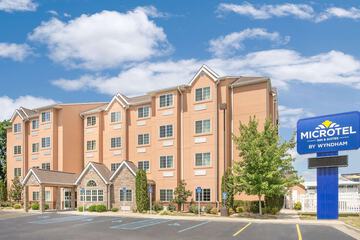Pet Friendly Microtel Inn & Suites by Wyndham Tuscumbia/Muscle Shoals in Tuscumbia, Alabama