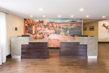 Pet Friendly La Quinta Inn & Suites Moab in Moab, Utah