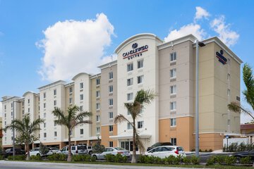 Pet Friendly Candlewood Suites Miami Intl Airport - 36th St in Miami, Florida