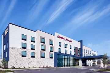 Pet Friendly Hampton Inn & Suites Franklin Indianapolis in Franklin, Indiana