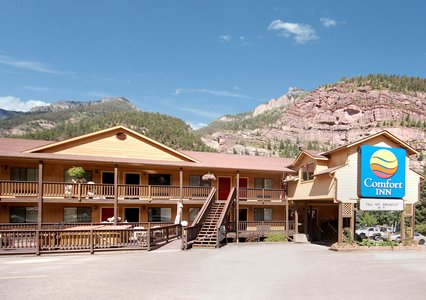 Pet Friendly Hotels In Ouray Colorado Accepting Dogs And Cats